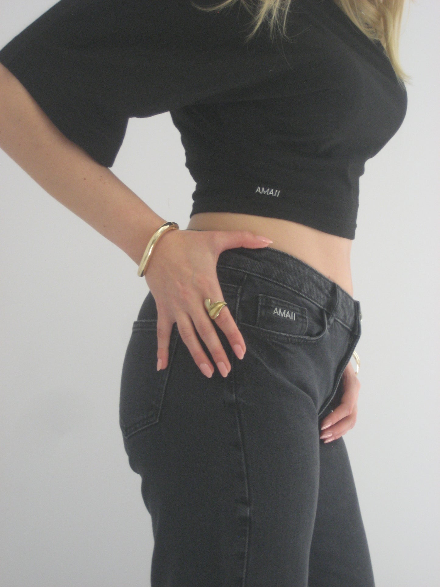 AMAII JEANS BLACK