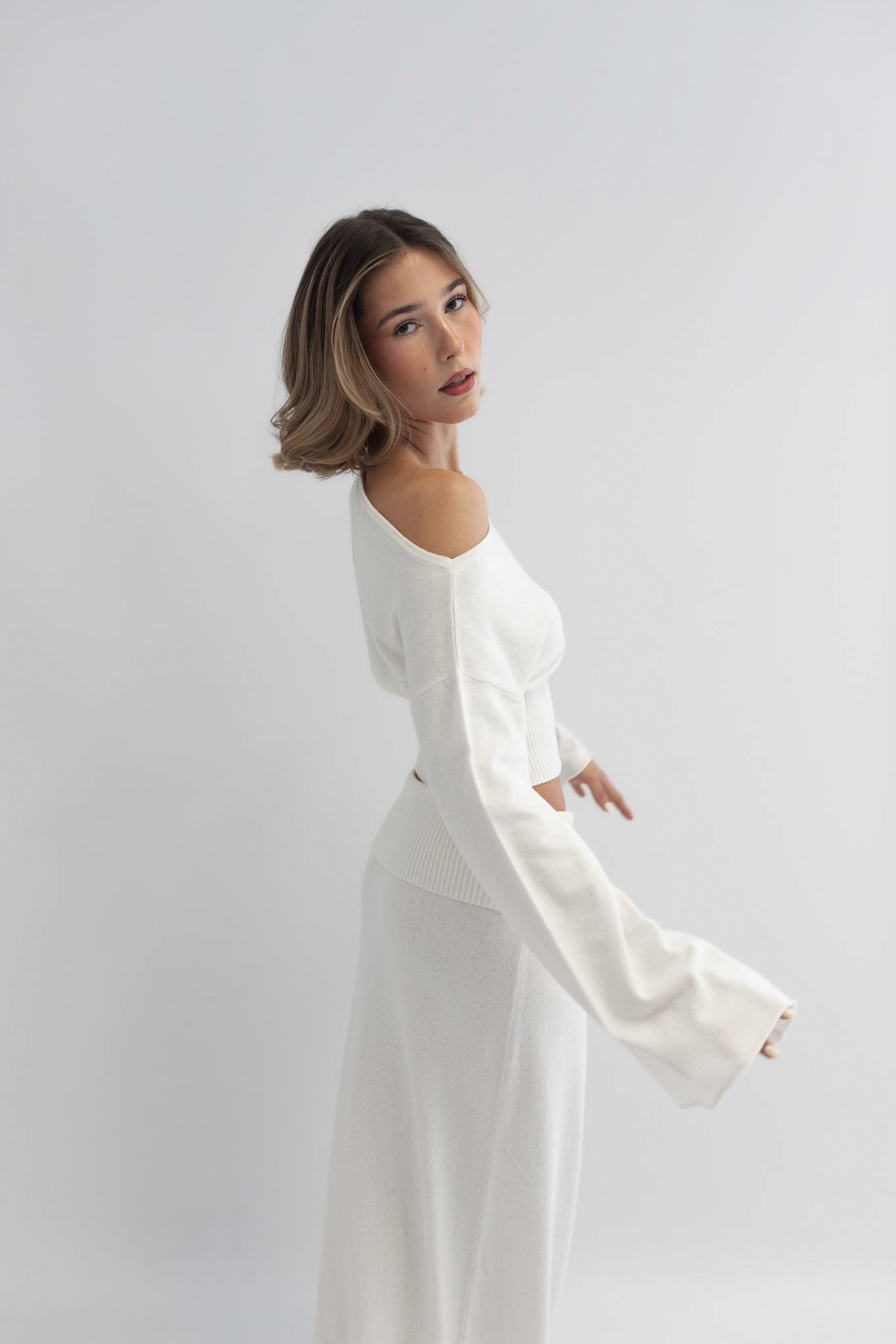 LIA SWEATER